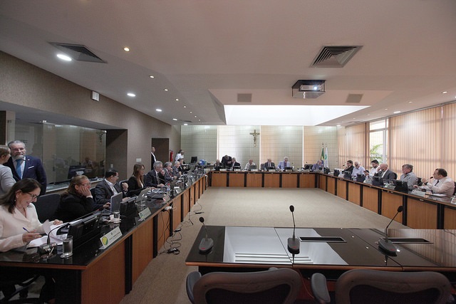 A Resolução 2.181/18 foi aprovada pelos conselheiros federais em Sessão Plenária