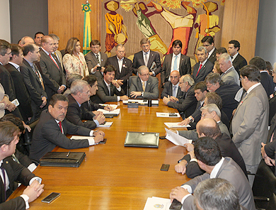 Lideranças médicas em audiência com deputado Eduardo Cunha