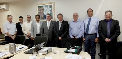 Ricardo Azevedo (quarto da esq. para direita) foi apresentado como novo presidente da SBA