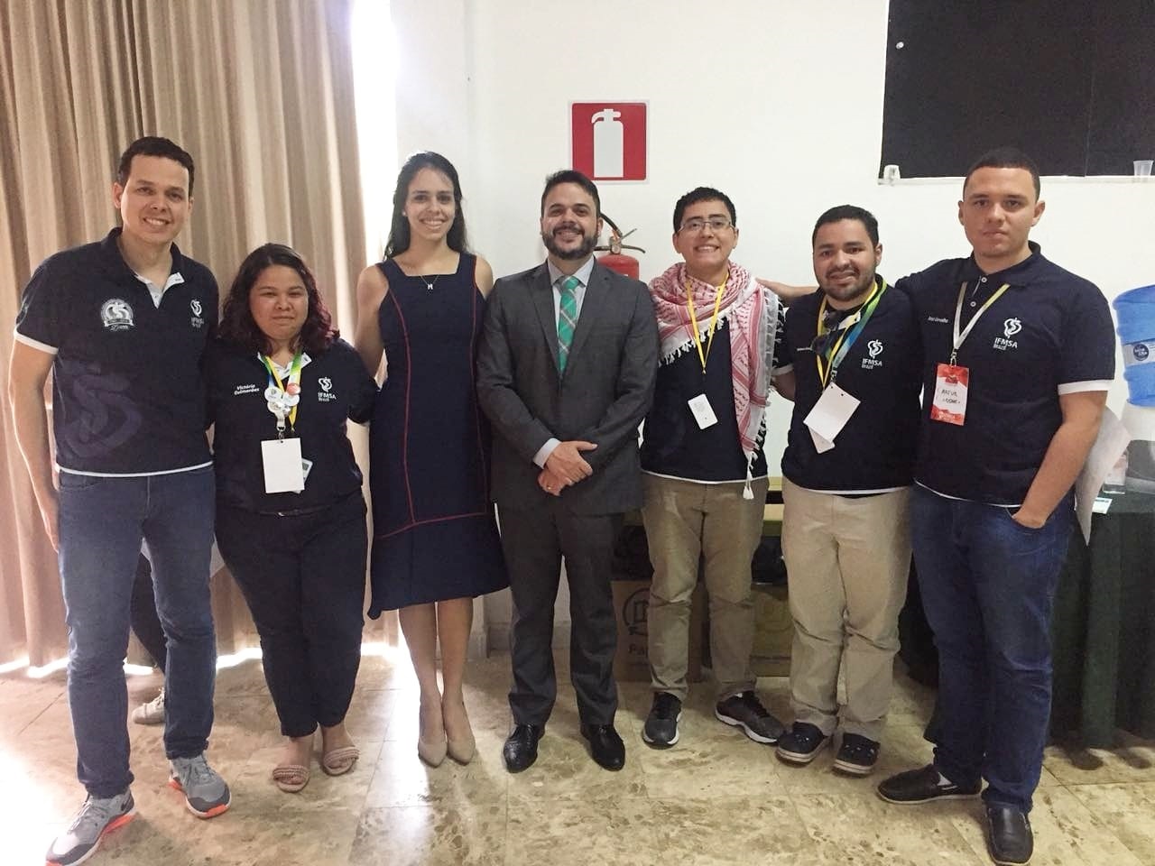 O conselheiro federal do Piauí, Leonardo Sérvio Luz, (ao centro) apresentou os temas "O movimento estudantil e o futuro da medicina" e "Saúde LGBT"