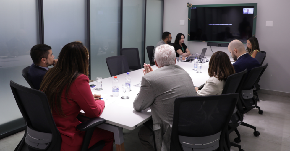 CFM, ANAMT e AGSSO discutem saúde ocupacional no Brasil